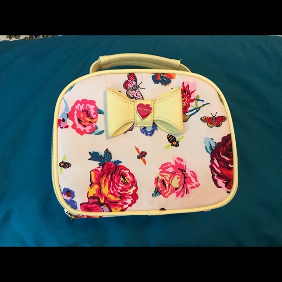 Betsey Johnson Handbags - Betsey Johnson makeup bag